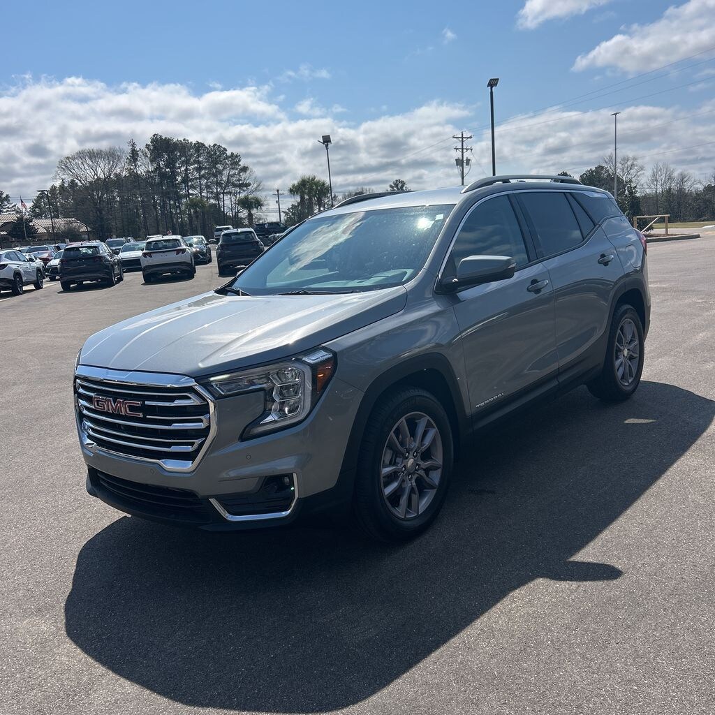 Used 2023 GMC Terrain SLT SUV