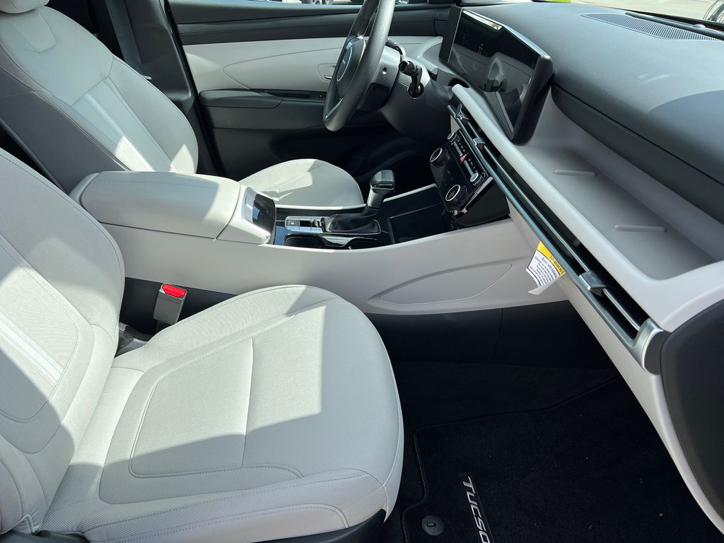 2026 Hyundai Tucson SEL - Photo 6