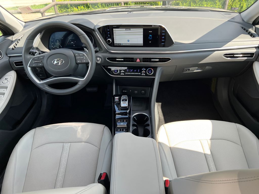 2023 Hyundai Sonata Limited - Photo 24