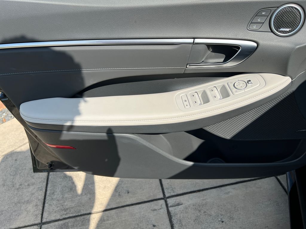 2023 Hyundai Sonata Limited - Photo 16