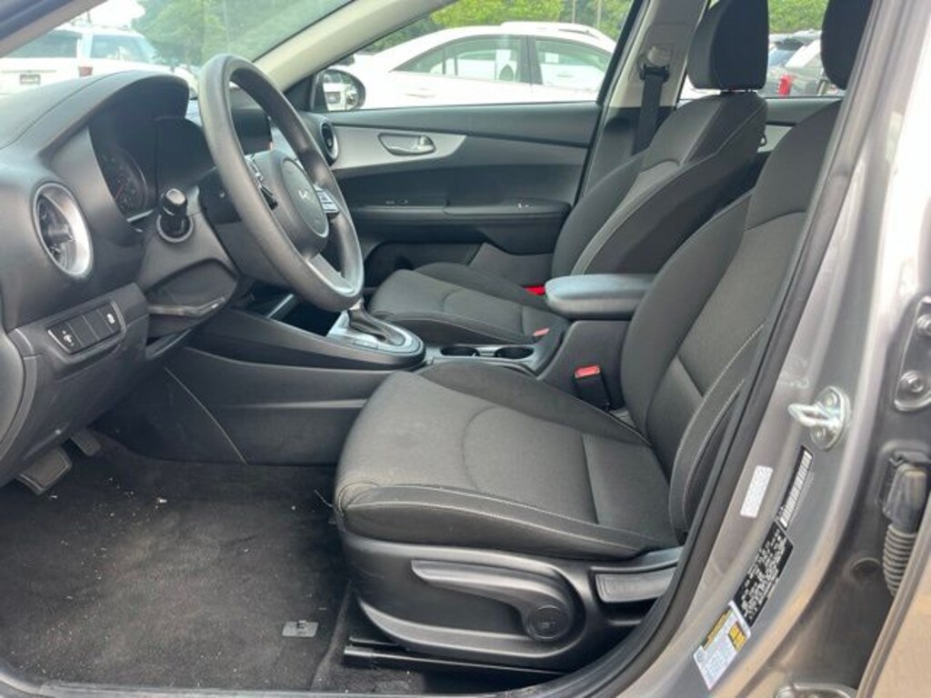 Used 2024 Kia Forte LXS Sedan