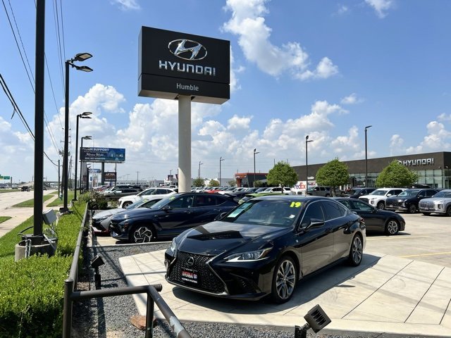 Used 2019 Lexus ES F SPORT with VIN 58ABZ1B14KU047140 for sale in Humble, TX