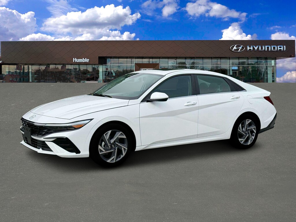 New 2025 Hyundai Elantra SEL Convenience Sedan