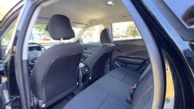 2025 Hyundai Kona SEL Convenience - Photo 36