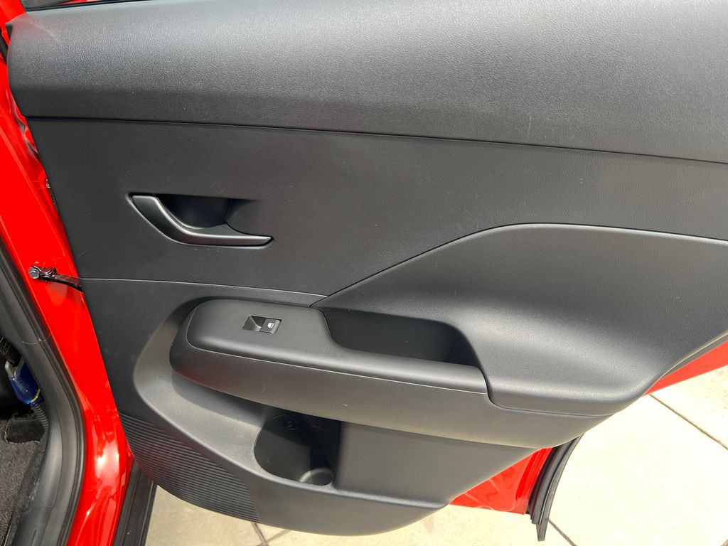 2026 Hyundai Kona SEL Sport - Photo 9
