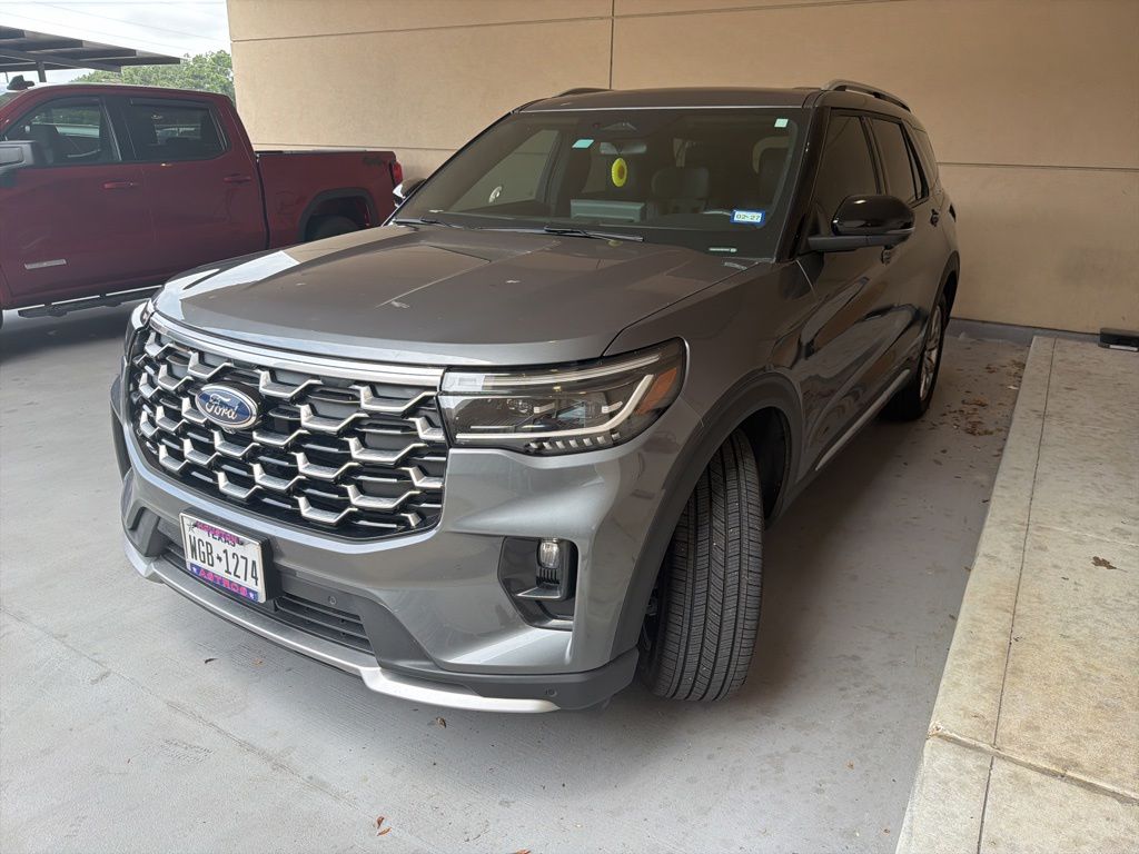 2025 Ford Explorer Platinum (PL535)'s photo