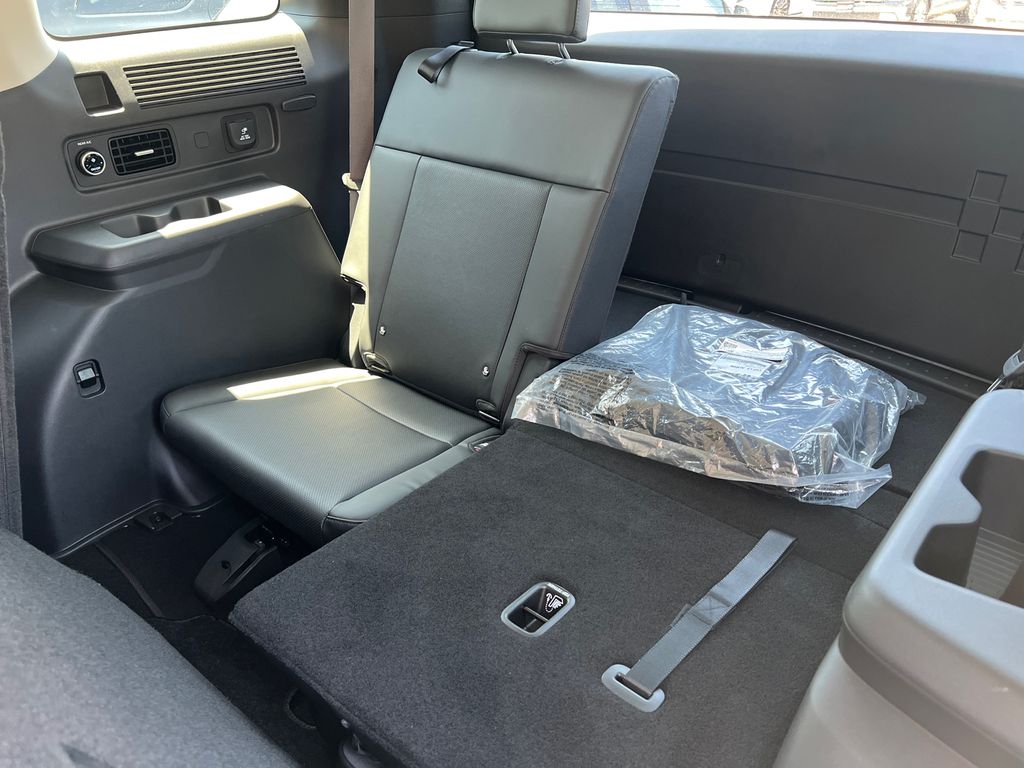 2025 Hyundai Santa Fe XRT - Photo 18