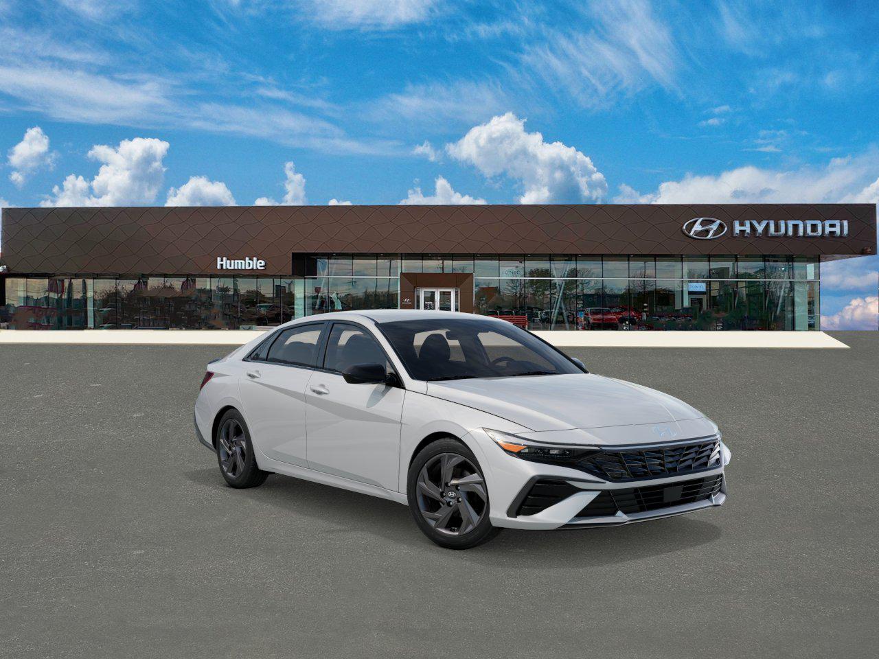 2026 Hyundai Elantra SEL Sport photo 2