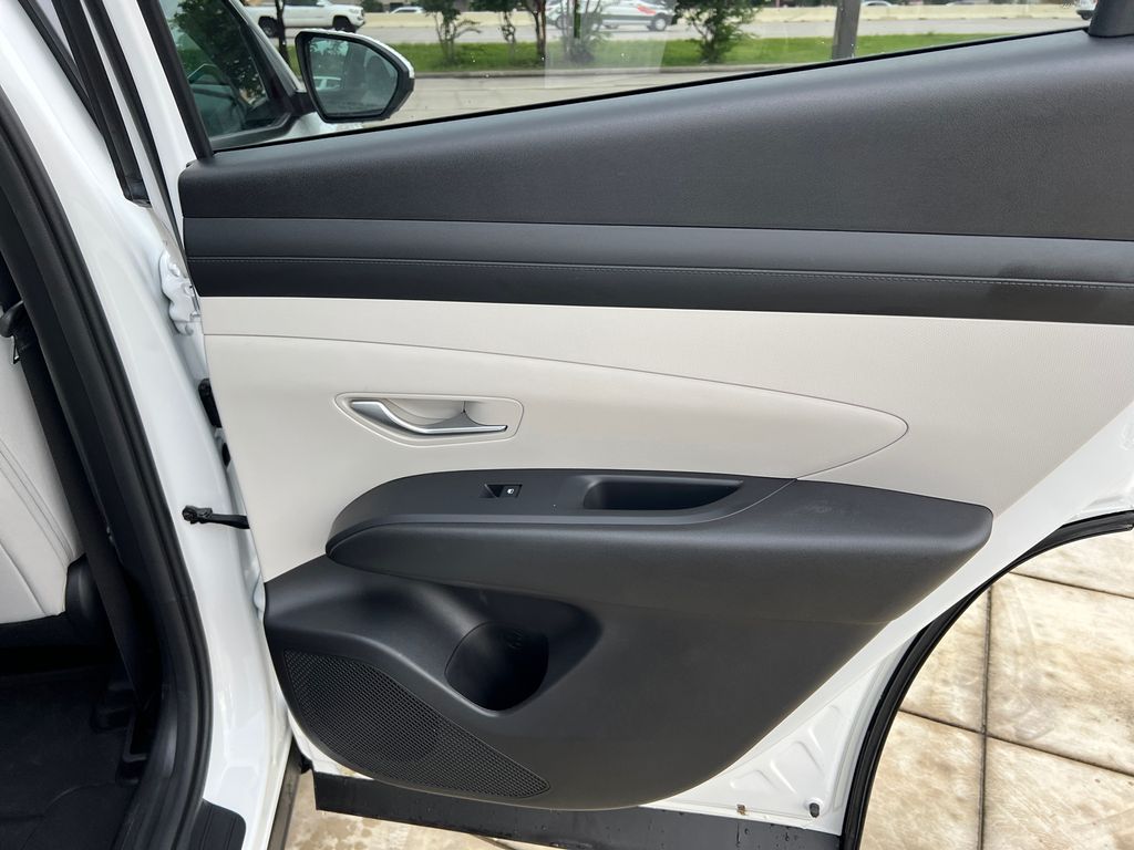 2026 Hyundai Tucson SEL - Photo 9