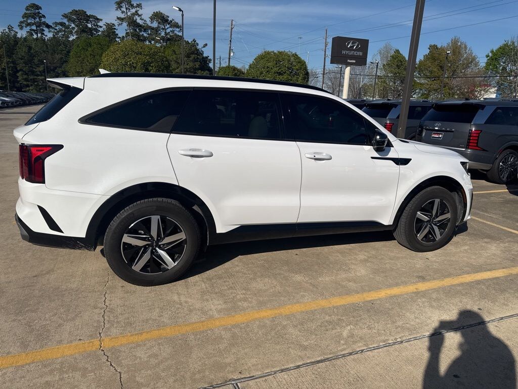 Used 2023 Kia Sorento S SUV