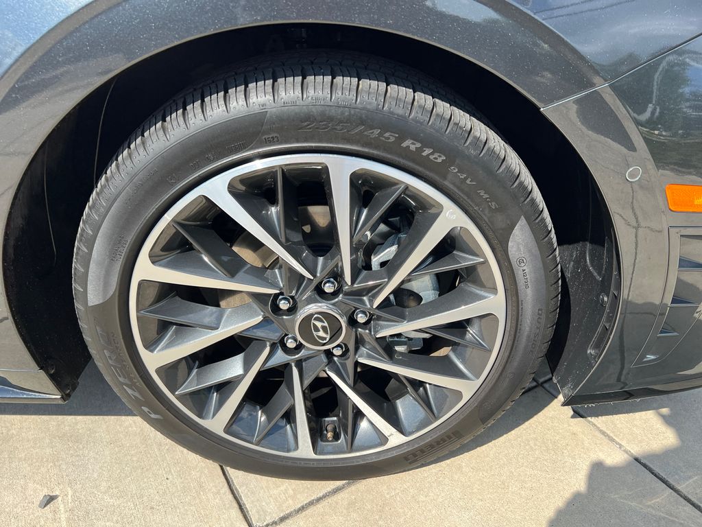 2023 Hyundai Sonata Limited - Photo 5
