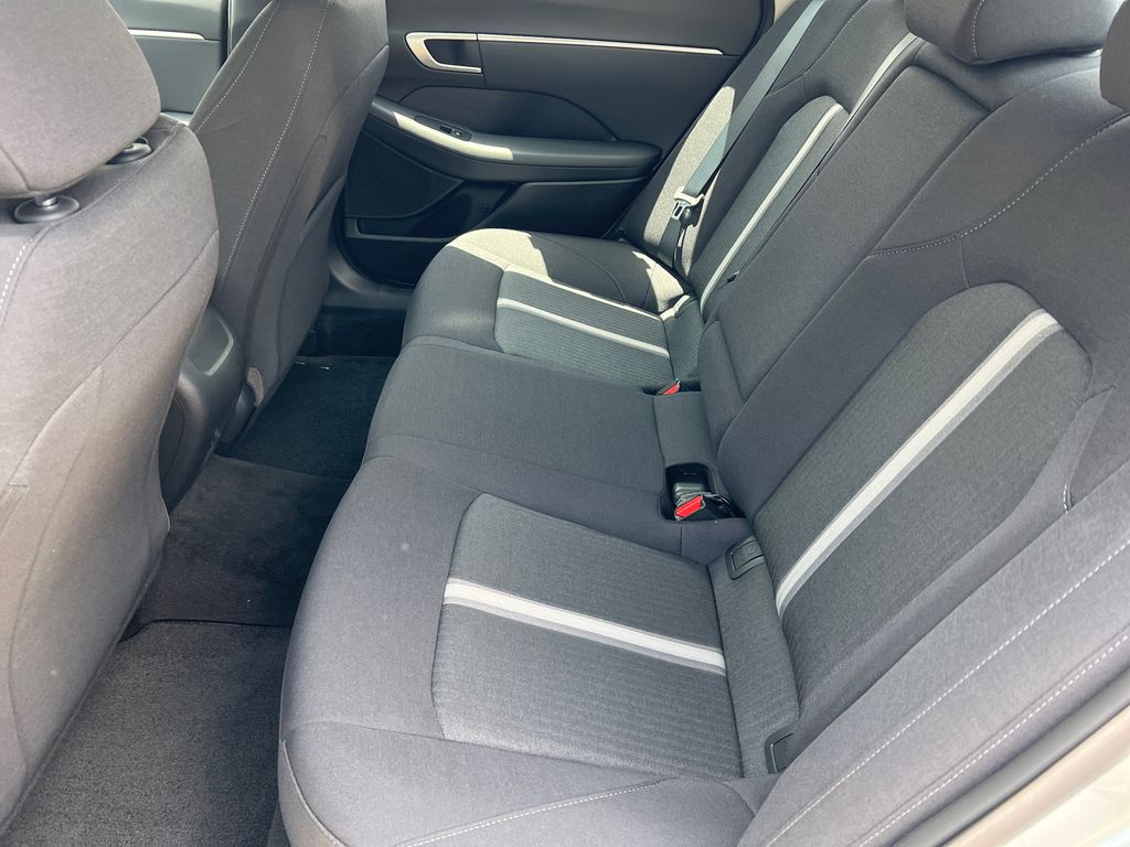2026 Hyundai Sonata SEL - Photo 15