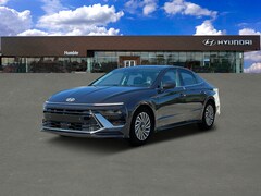 2025 Hyundai Sonata Hybrid Limited Sedan