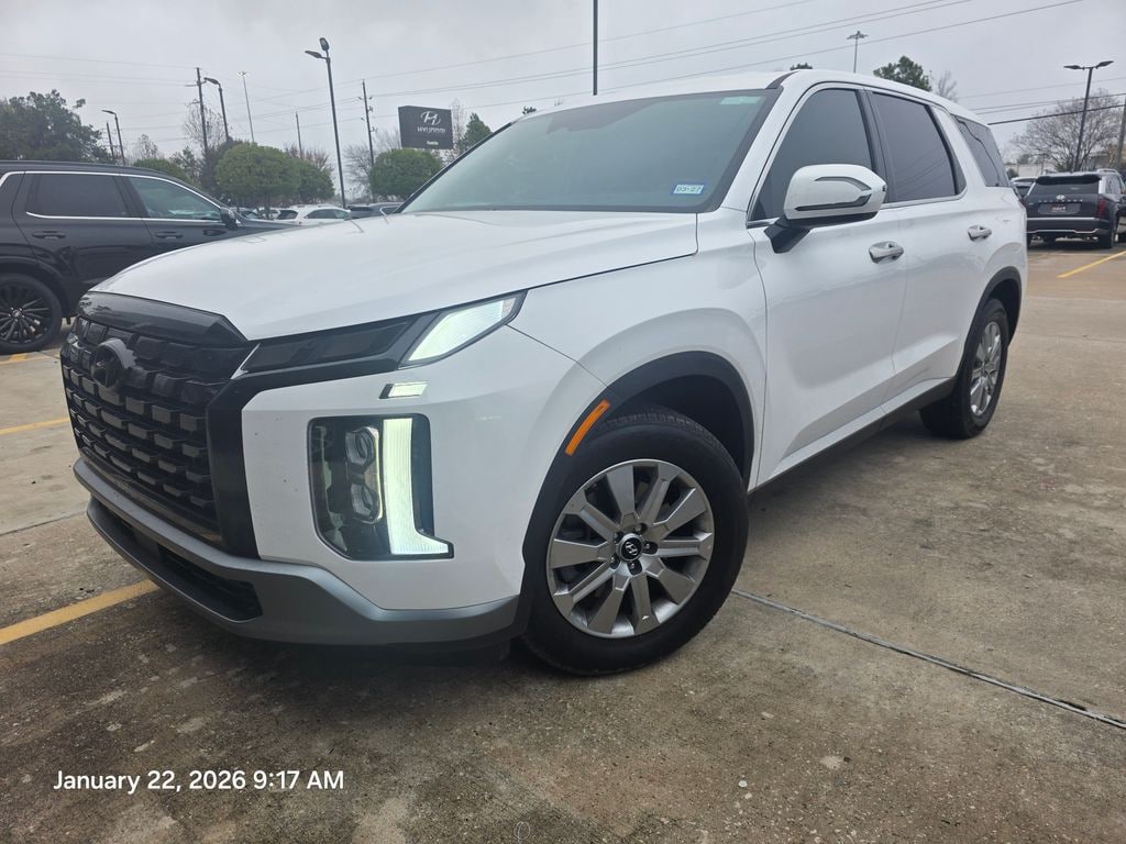 Used 2025 Hyundai Palisade SE SUV