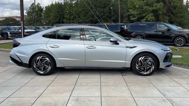 2025 Hyundai Sonata SEL - Photo 16