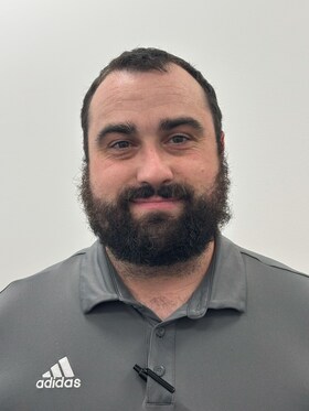 Staff member Bob Banach from ID_e89ce3ca1af3