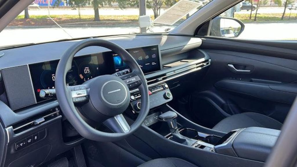 New 2026 Hyundai Tucson SEL FWD SUV