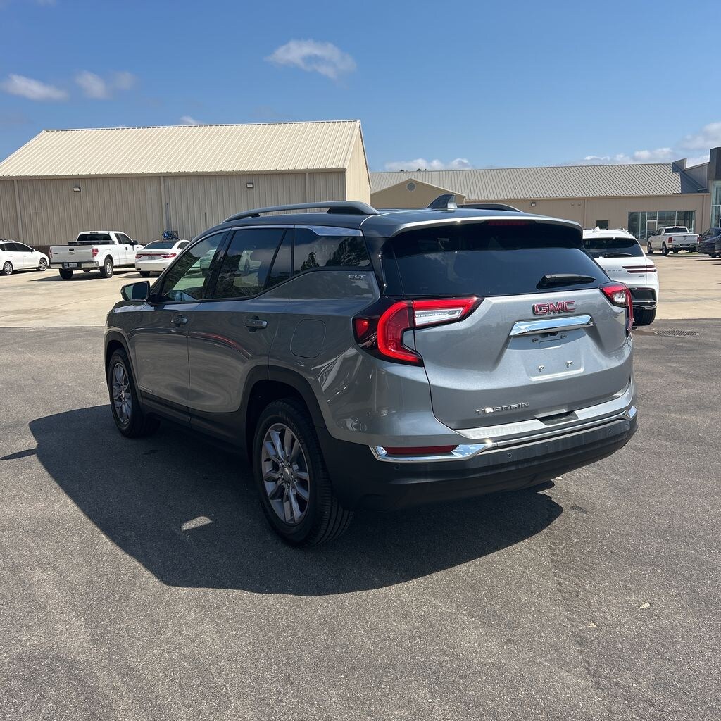 Used 2023 GMC Terrain SLT SUV