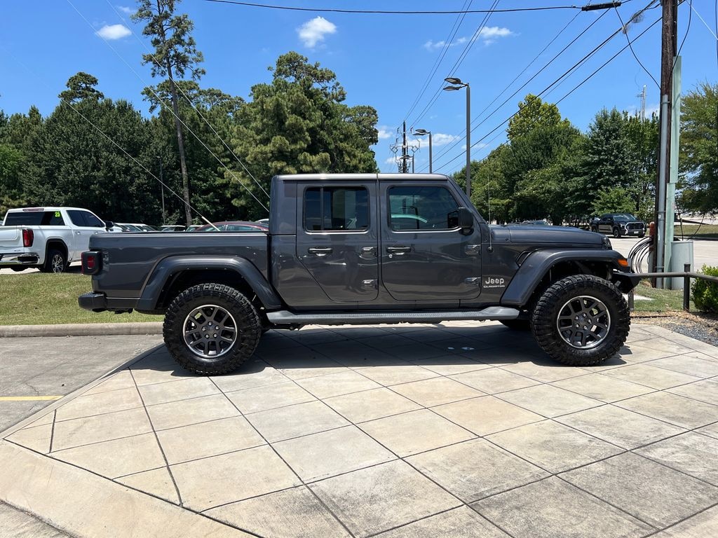 Used 2021 Jeep Gladiator Overland Truck