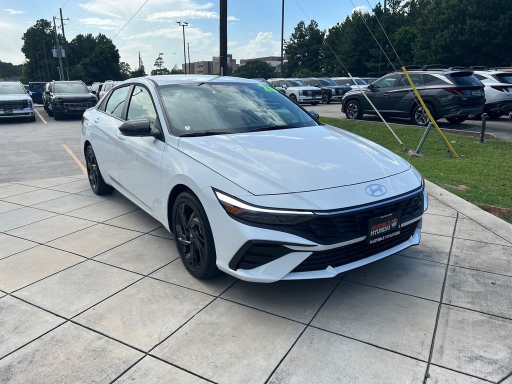 Certified 2026 Hyundai Elantra SEL Sport Sedan