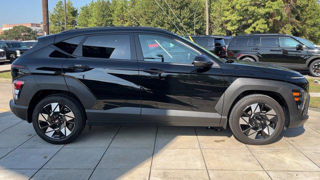 2025 Hyundai Kona SEL Convenience - Photo 16