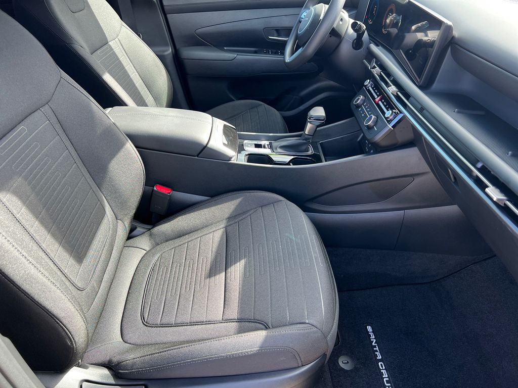 2026 Hyundai Santa Cruz SE - Photo 7