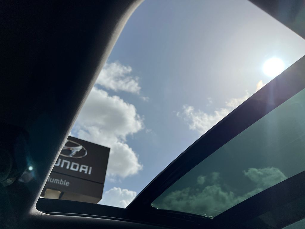 2023 Hyundai Tucson Limited - Photo 20
