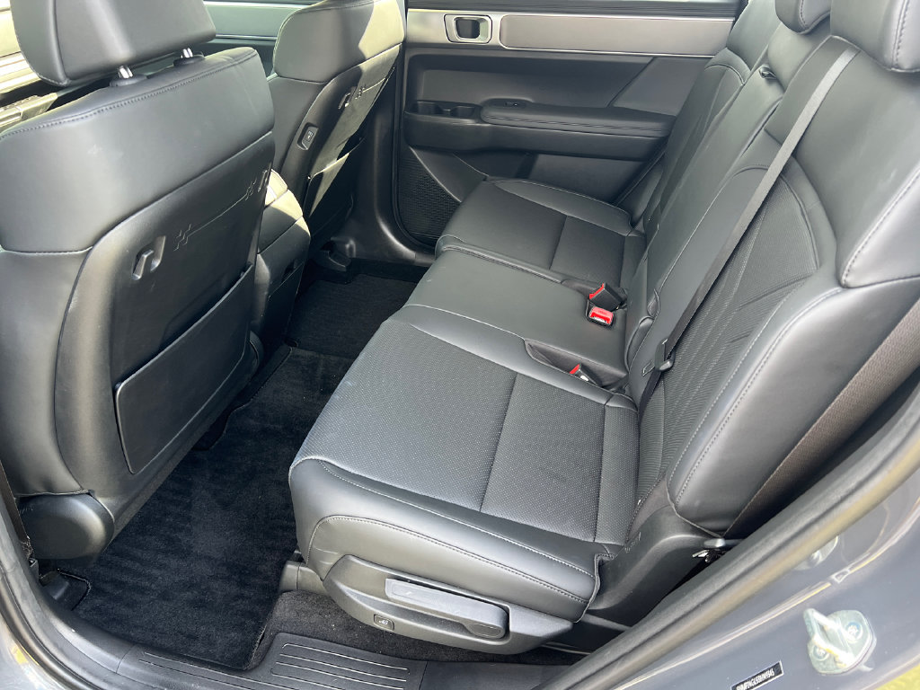 2025 Hyundai Santa Fe SEL - Photo 16