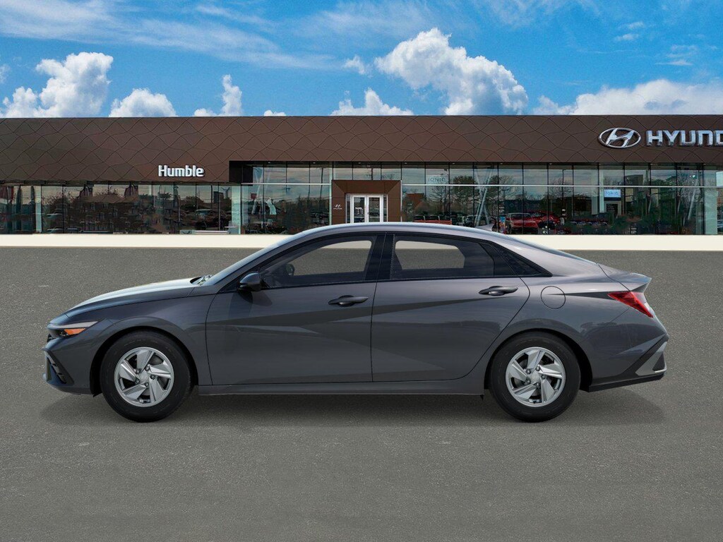 New 2026 Hyundai Elantra SE Sedan