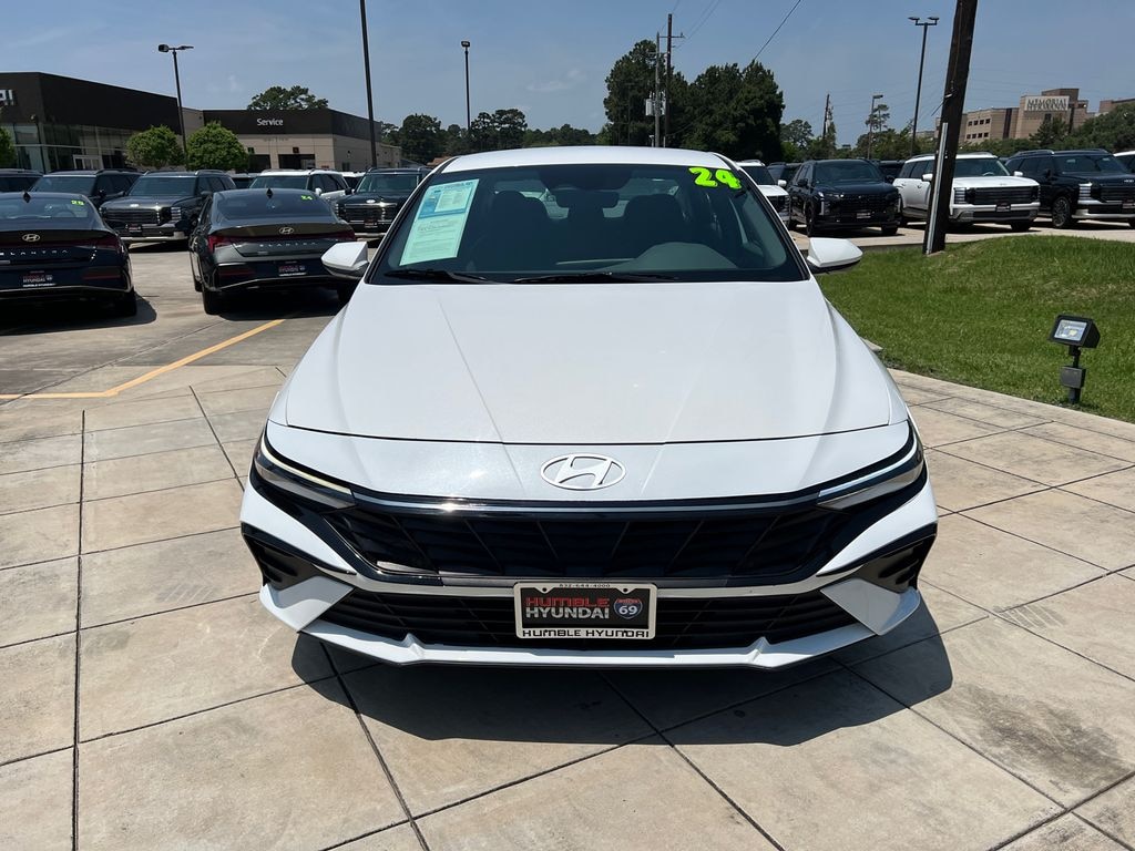 Used 2024 Hyundai Elantra SEL Sedan