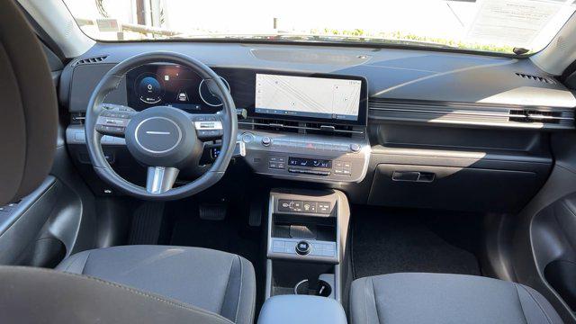 2025 Hyundai Kona SEL Convenience - Photo 21