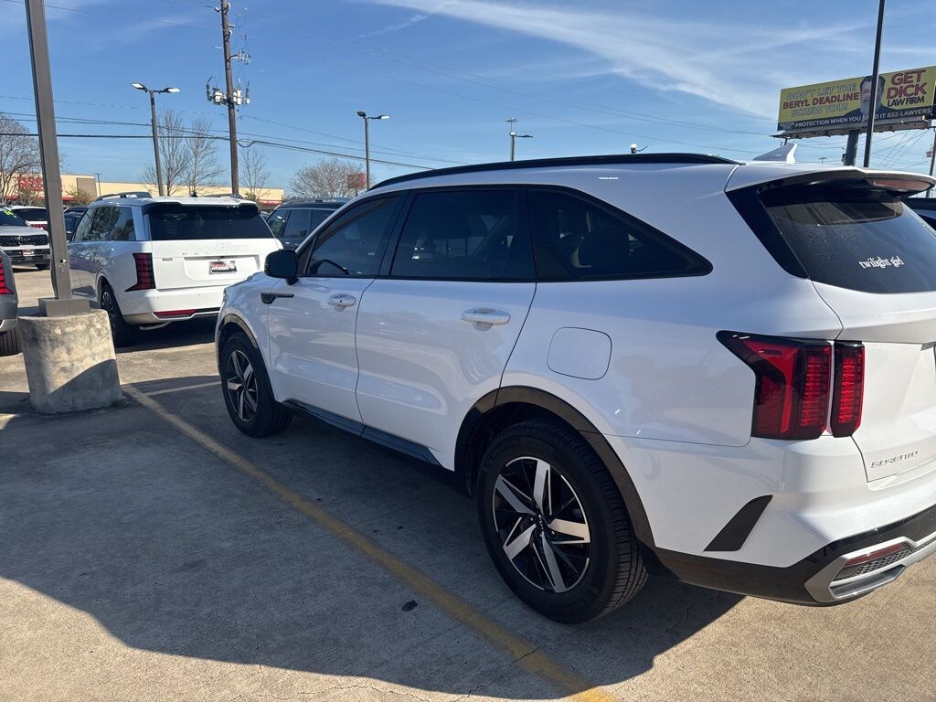 Used 2023 Kia Sorento S SUV