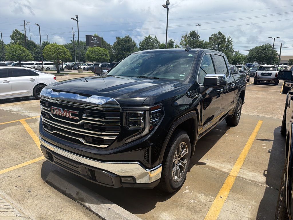 2025 GMC Sierra's photo