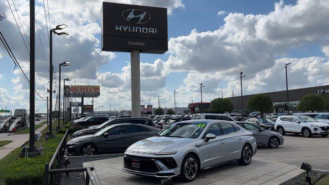 2025 Hyundai Sonata SEL - Photo 40
