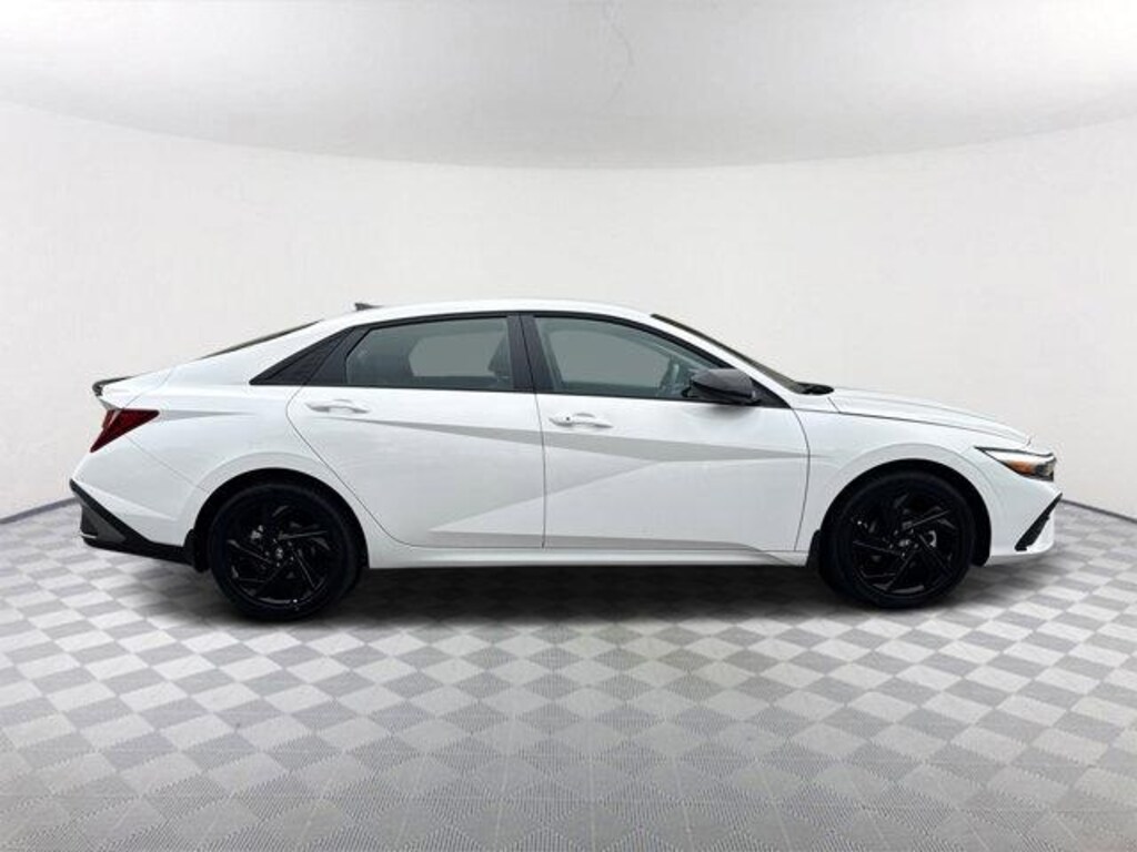 New 2026 Hyundai Elantra SEL Sport Sedan