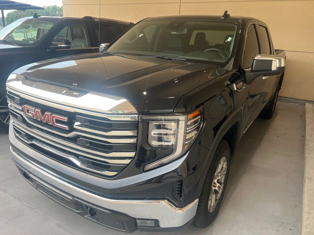Used 2025 GMC Sierra 1500 SLT Truck