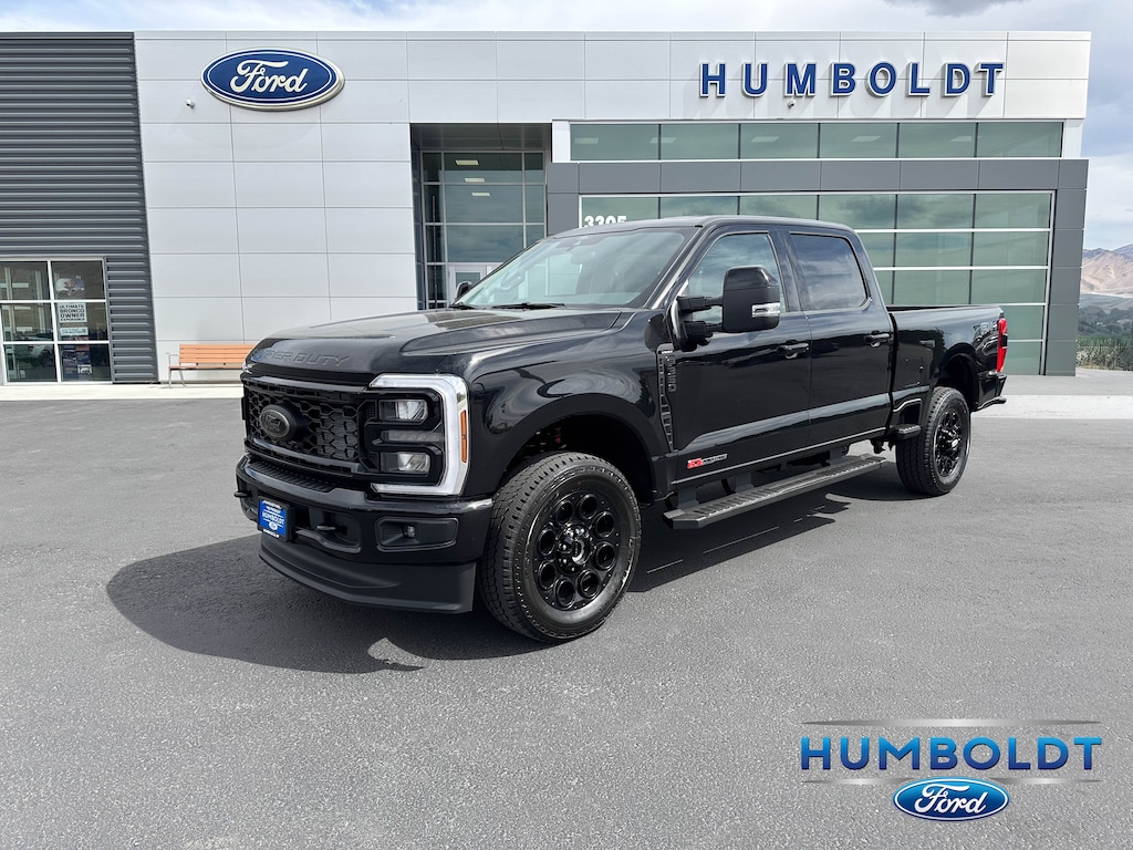 New 2026 Ford Super Duty F-350® Lariat® TRUCK