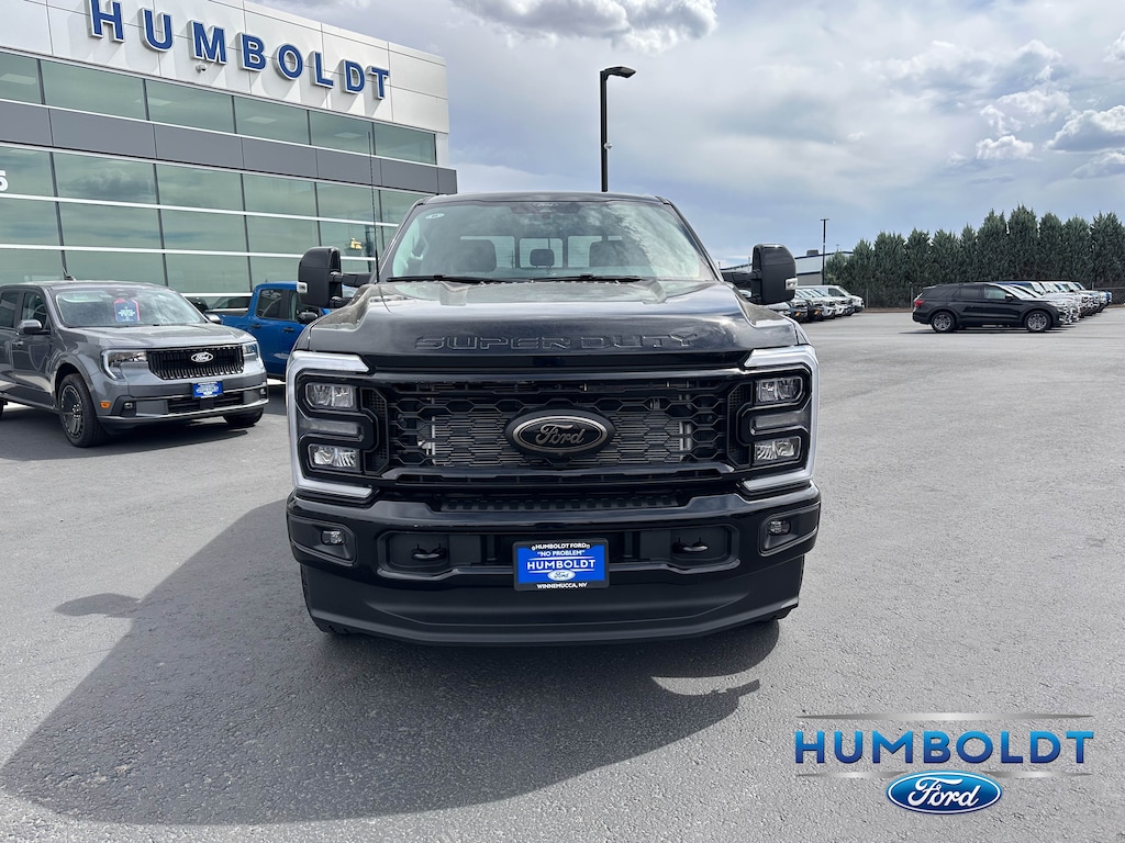 New 2026 Ford Super Duty F-350® Lariat® TRUCK