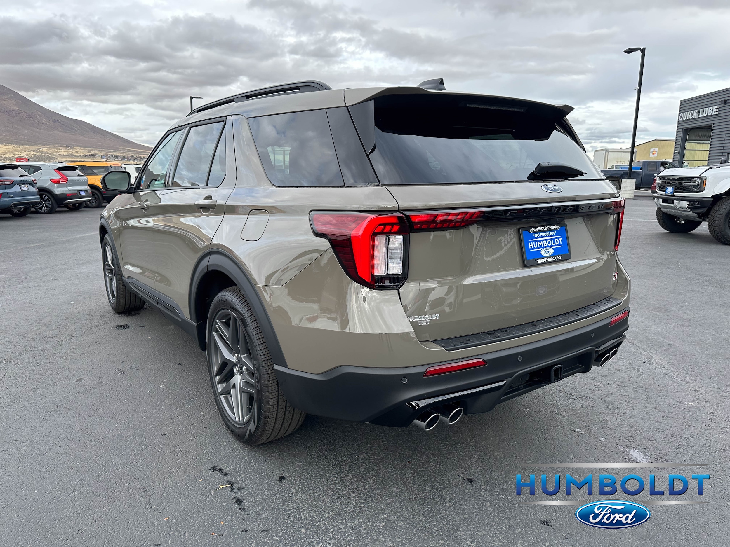 2026 Ford Explorer ST - Photo 7