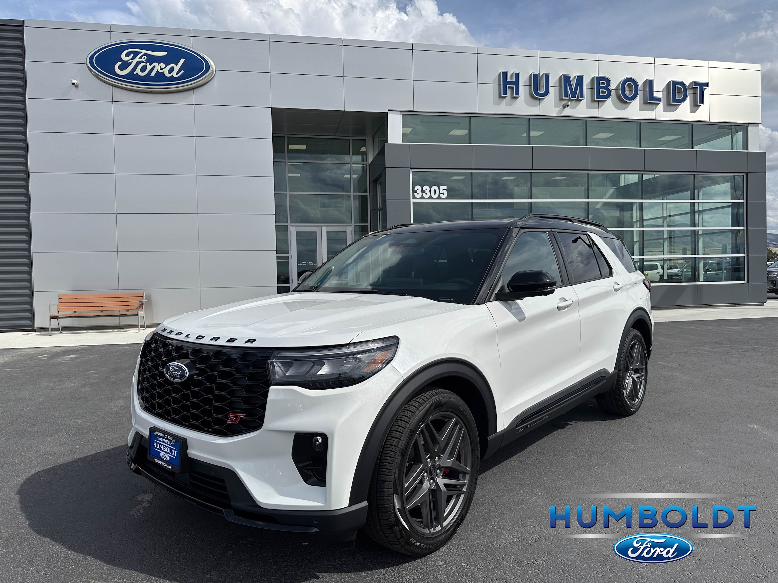 2026 Ford Explorer ST 4WD's photo