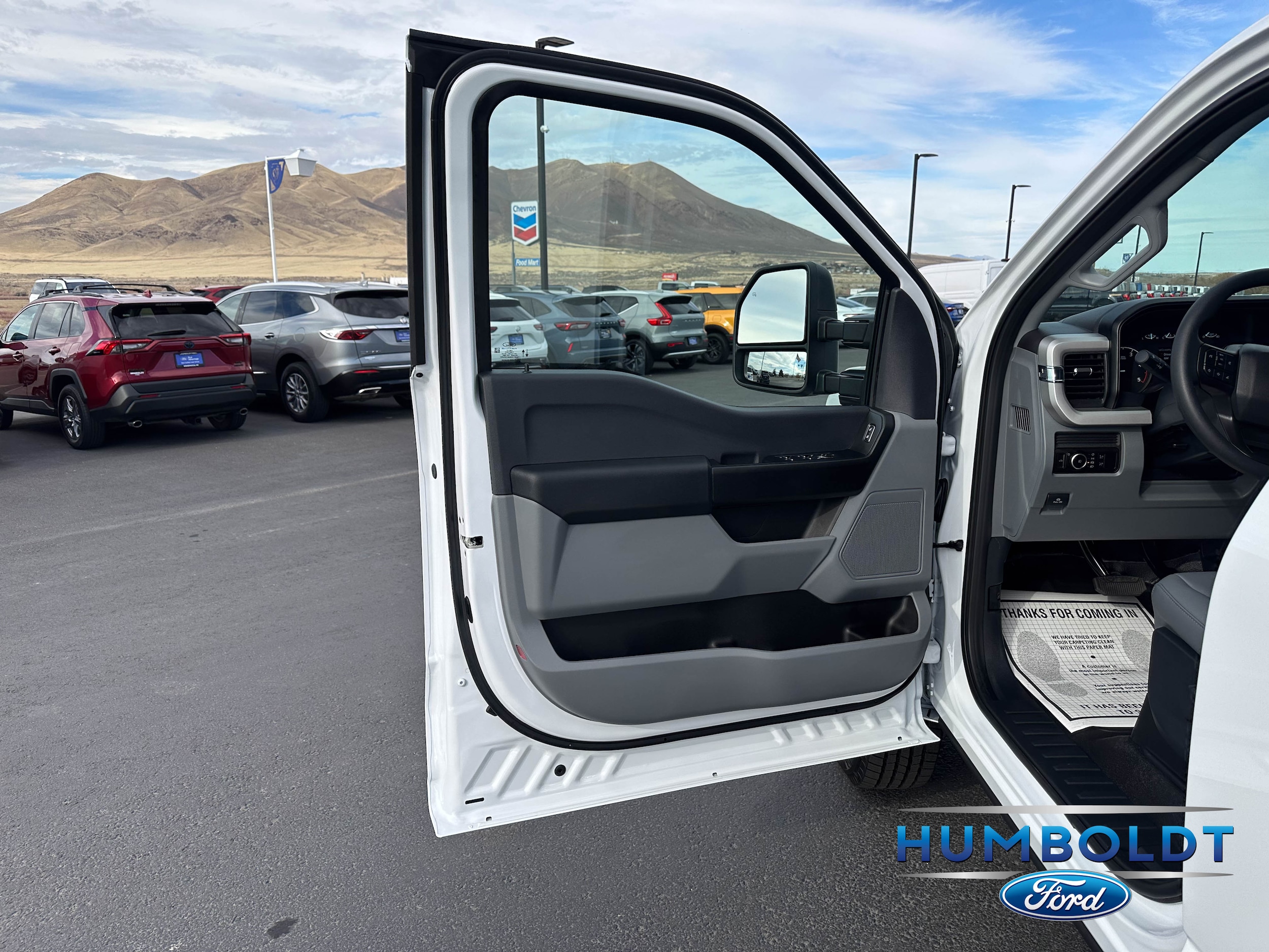 2026 Ford F-350 Super Duty XL - Photo 10
