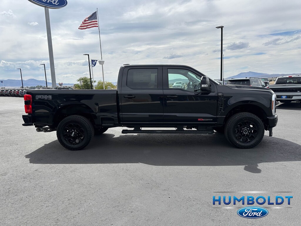 New 2026 Ford Super Duty F-350® Lariat® TRUCK