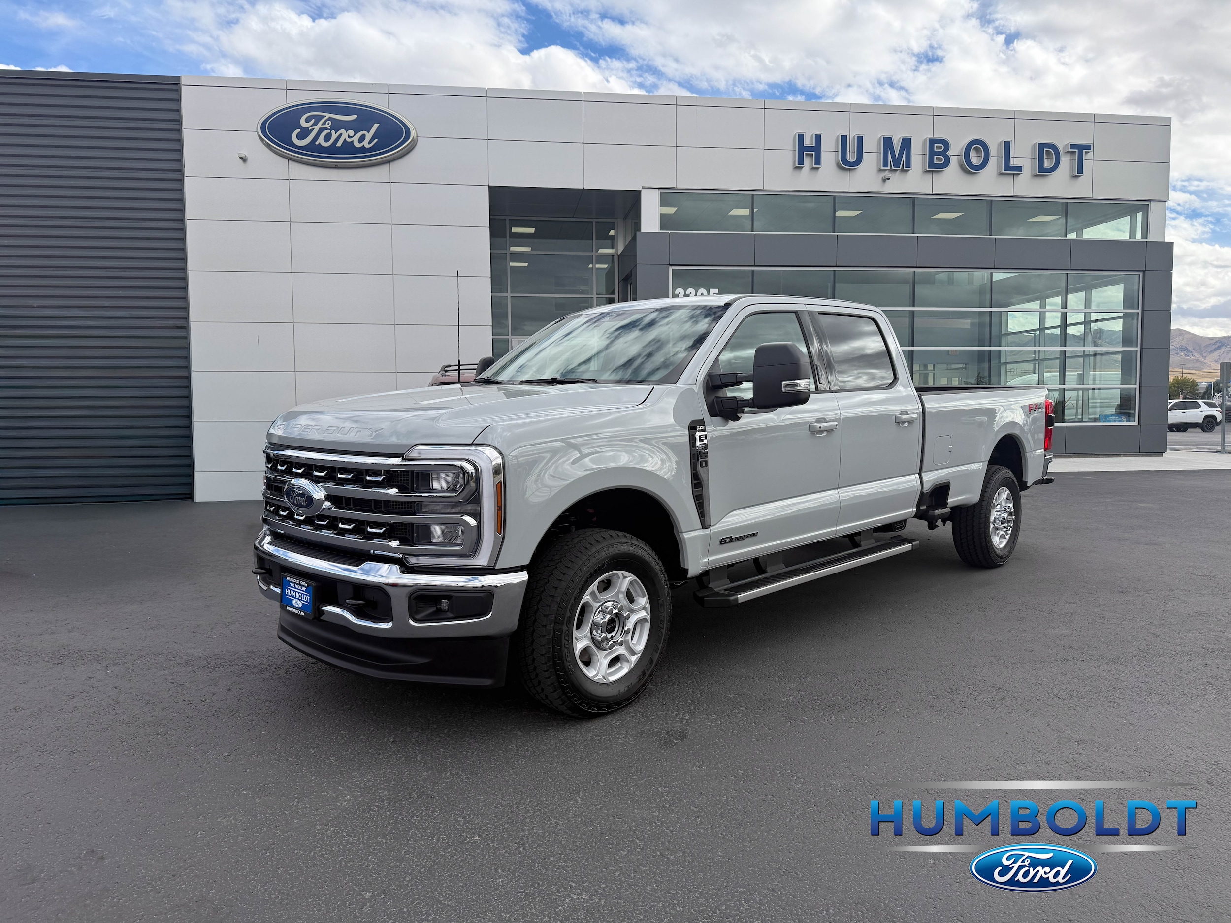 2026 Ford F-350 Super Duty XLT's photo