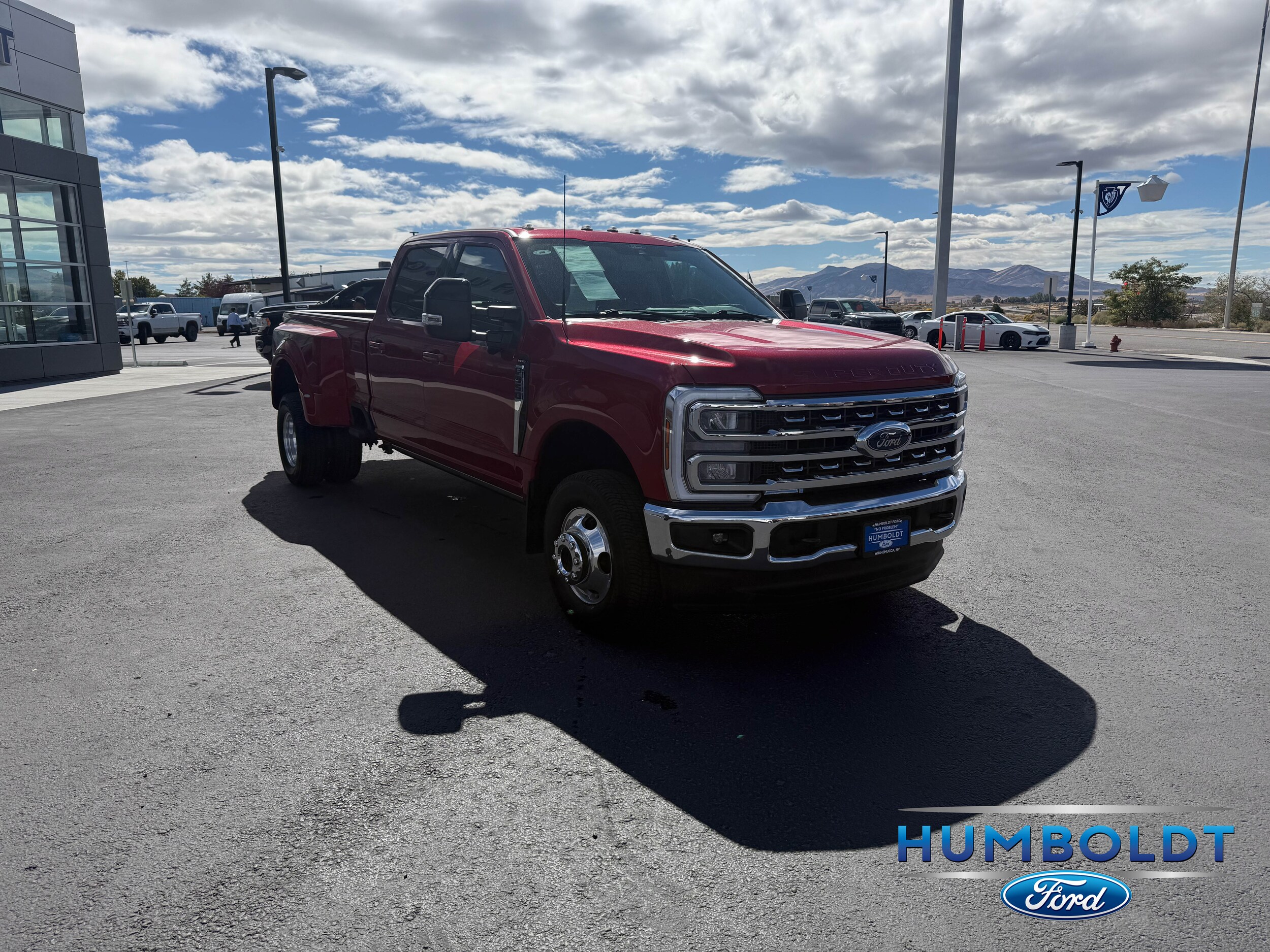 2024 Ford F-350 photo 2