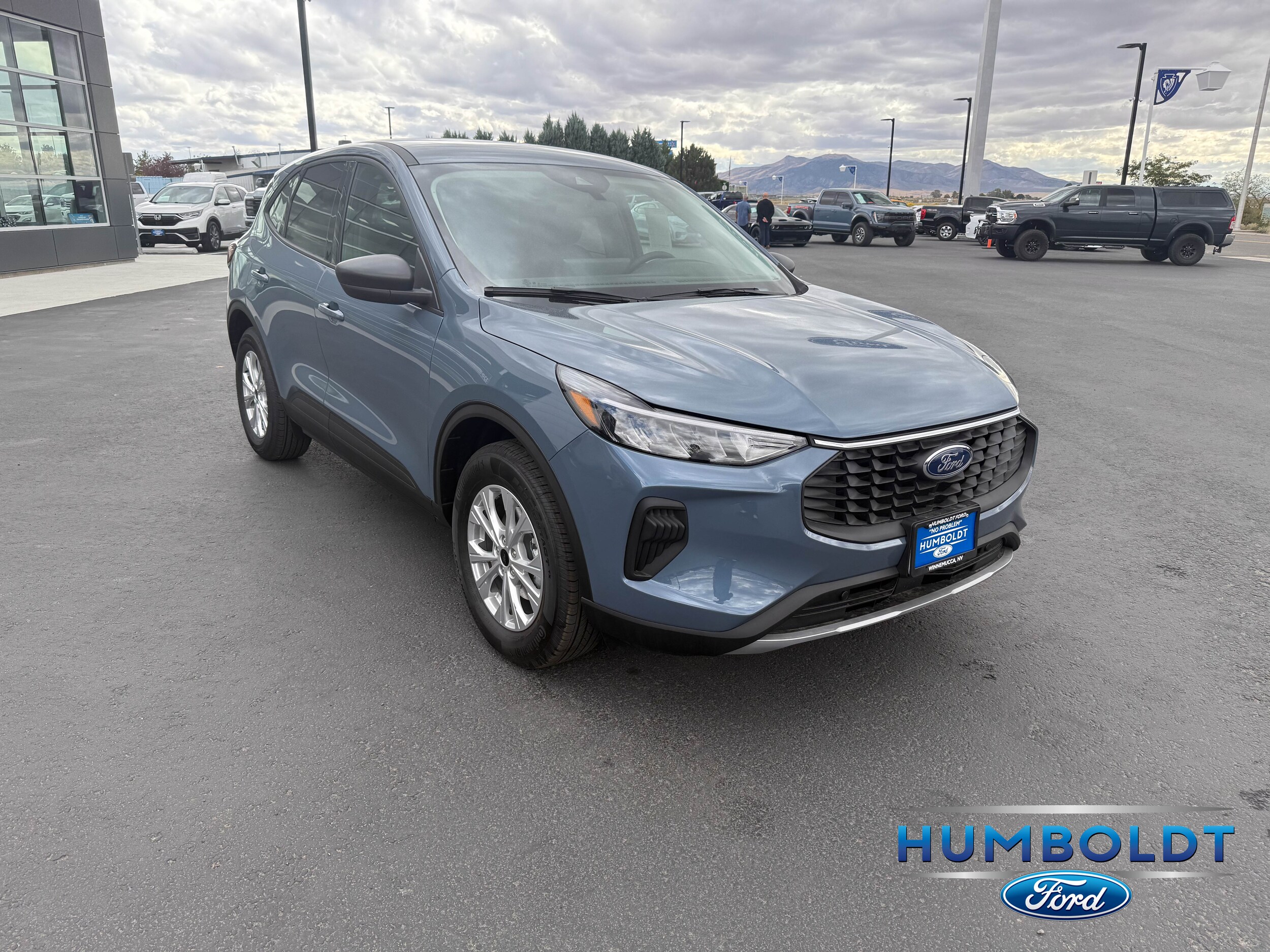 2025 Ford Escape Active photo 2