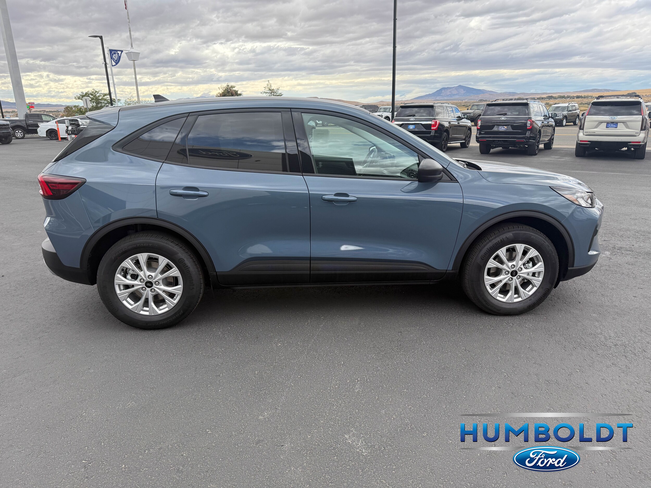 2025 Ford Escape Active photo 3