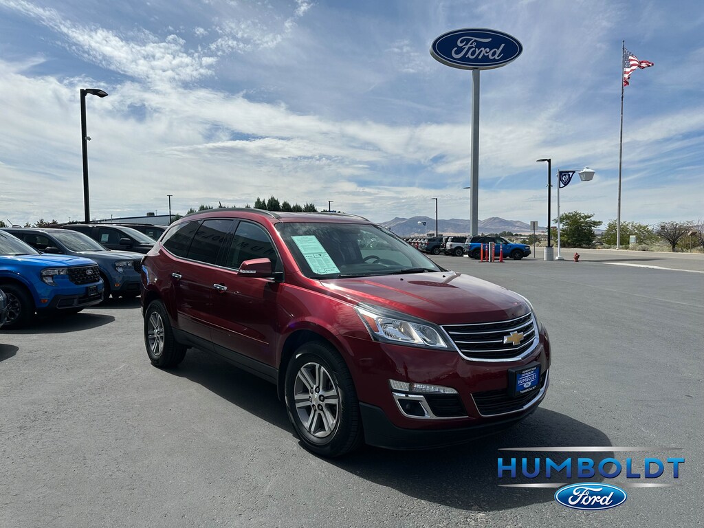 Used 2017 Chevrolet Traverse LT w/1LT SUV