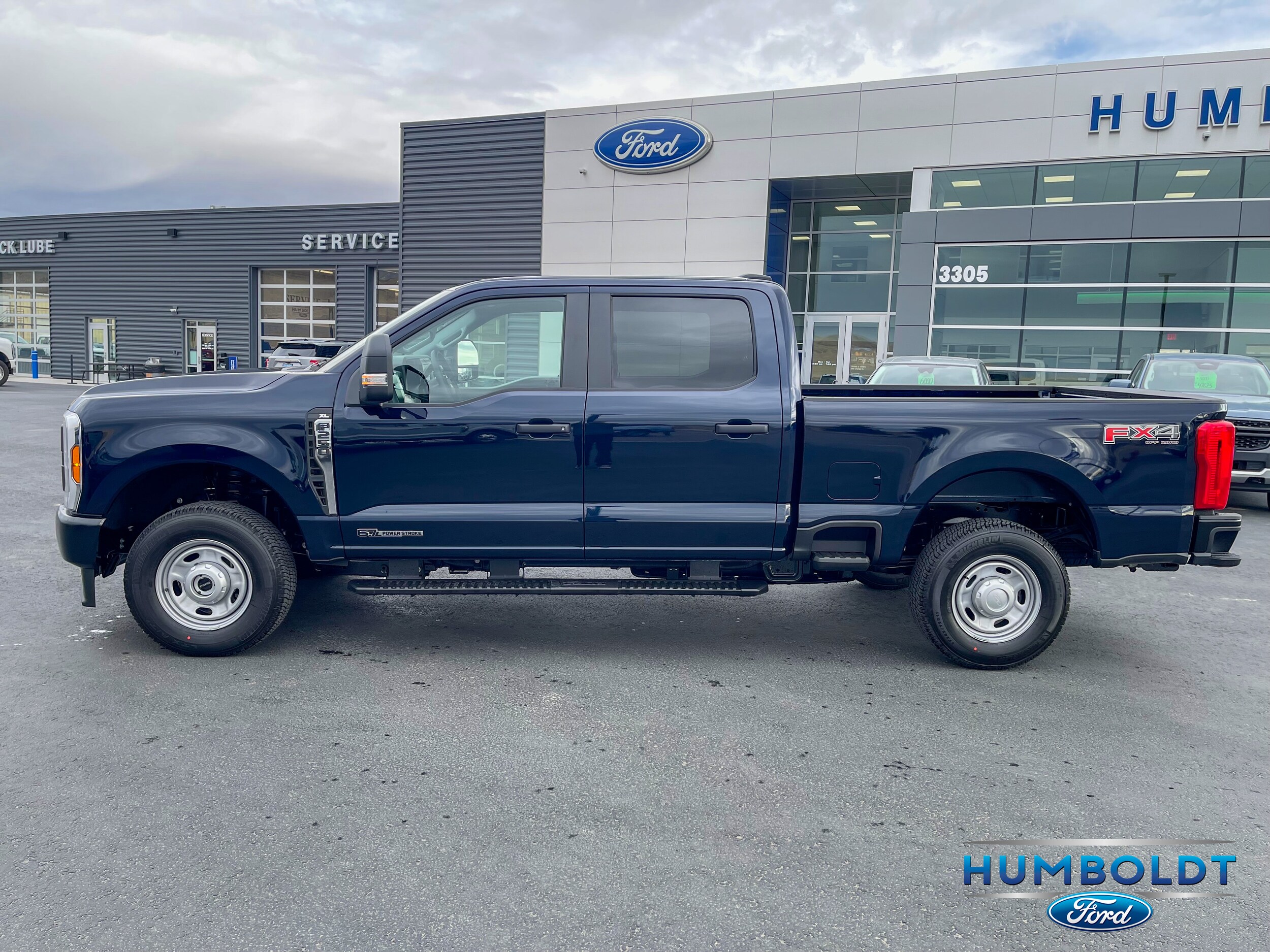 2025 Ford F-250 XL photo 3