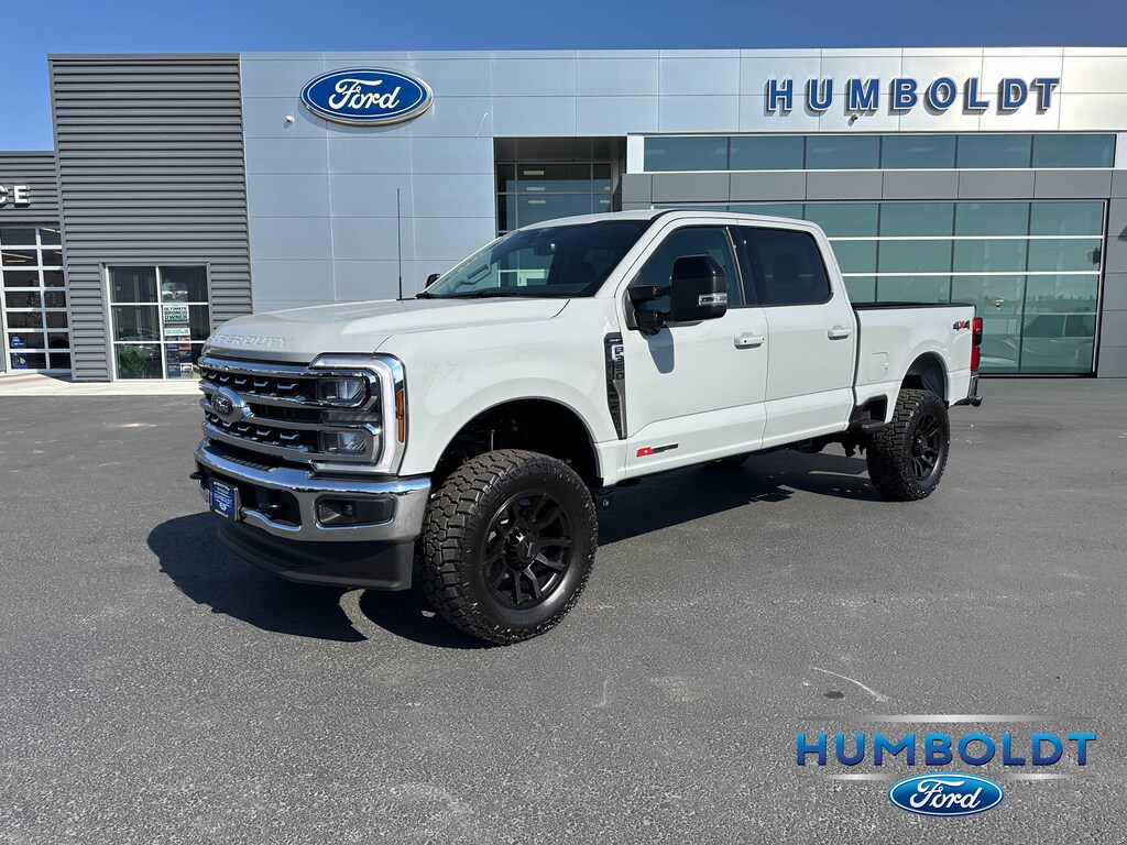 New 2026 Ford Super Duty F-350® Lariat® TRUCK