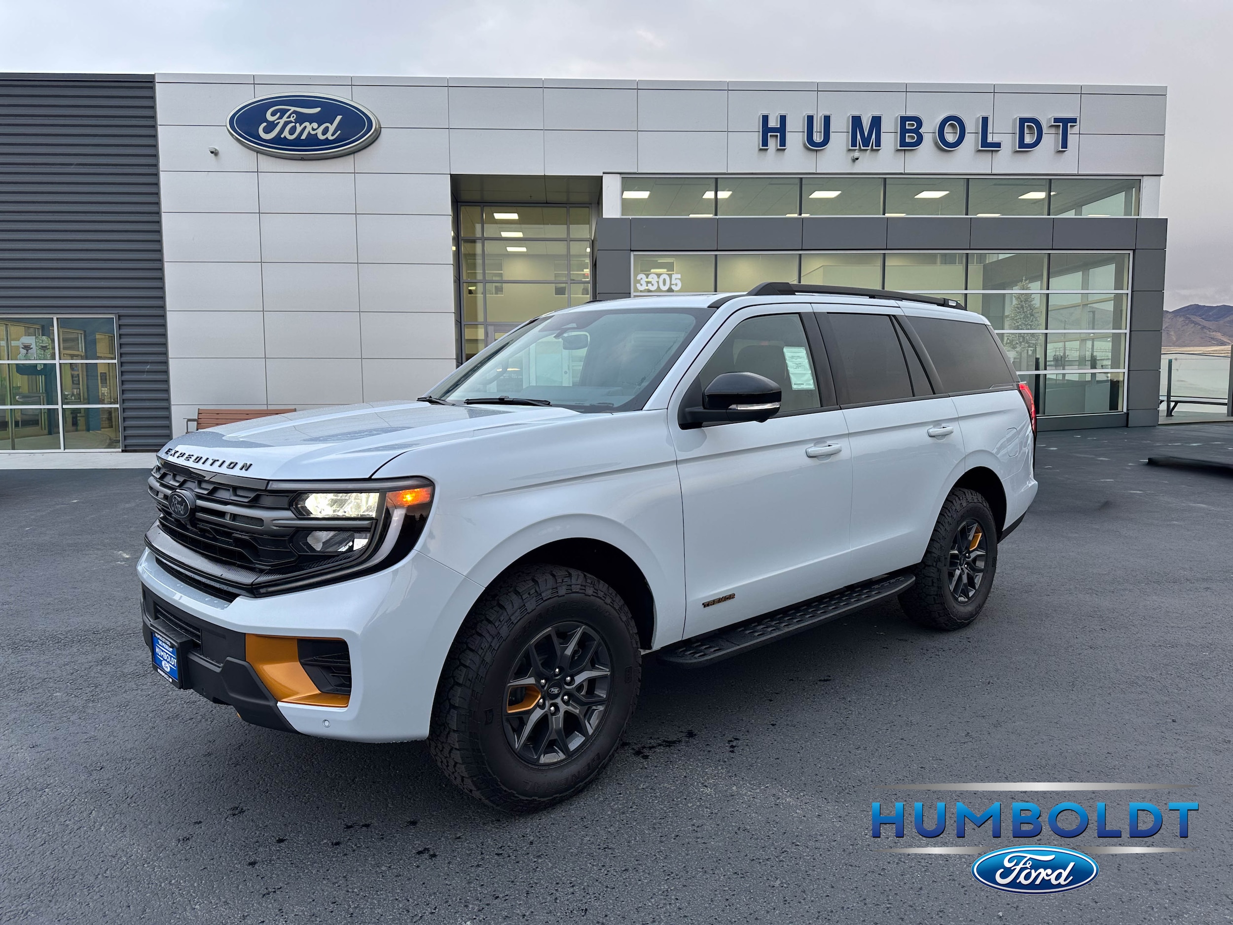 2025 Ford Expedition Tremor's photo